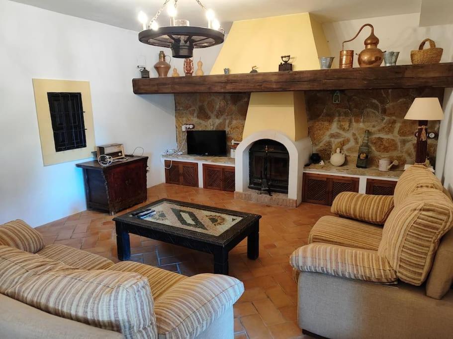 Villa El Membrillar Priego de Córdoba Exteriör bild